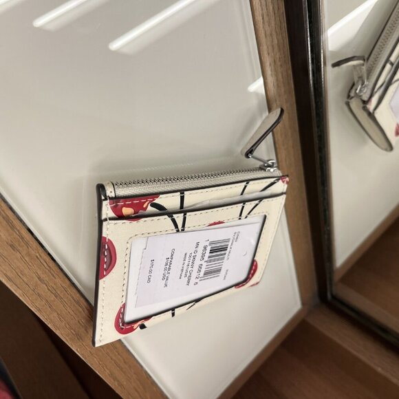 MINI SKINNY ID CASE WITH CHERRY PRINT (COACH CZ463) - Picture 6 of 7